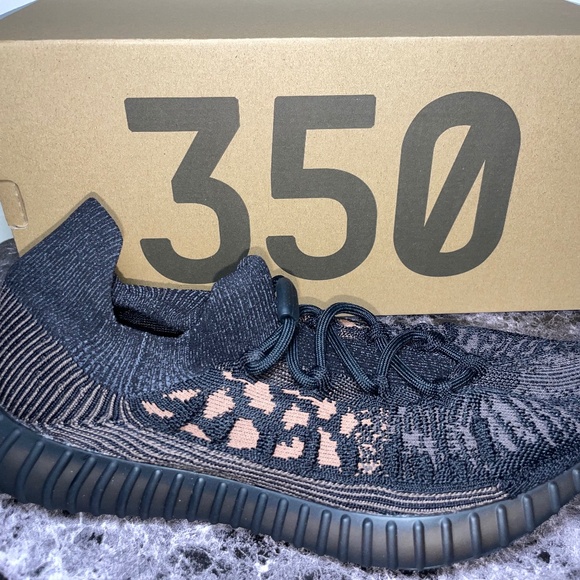 Yezzy 350 Boost - Picture 1 of 1